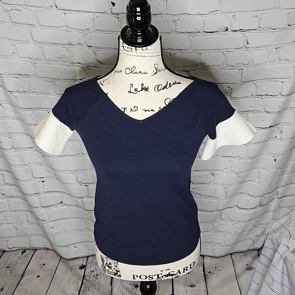 Ann Taylor Navy/White V-Neck Blouse NWT Size XS